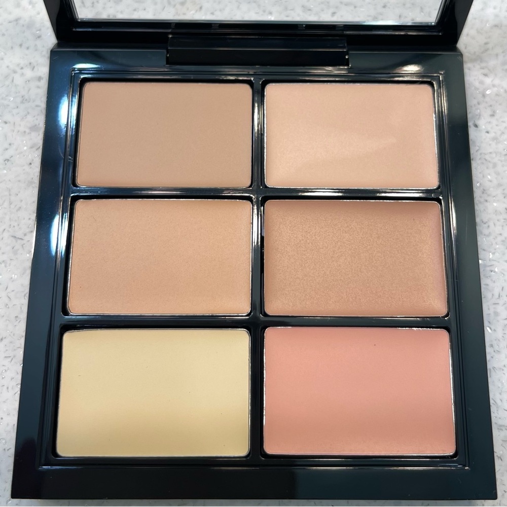 MAC ~ ‘LIGHT’ ~ Studio Fix Conceal & Correct Palette ~ Full Size 6 g ~ NIB - Picture 5 of 16